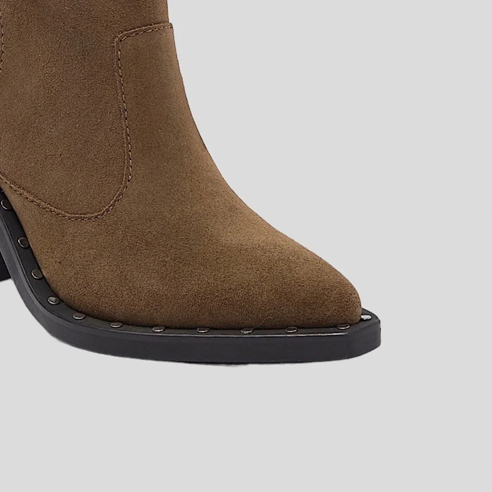 Rebecca Minkoff Ankle Boot ♥️ Like and get 40%‎ offer!